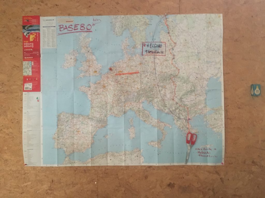 Olivier's map - the scissors mark the spot
