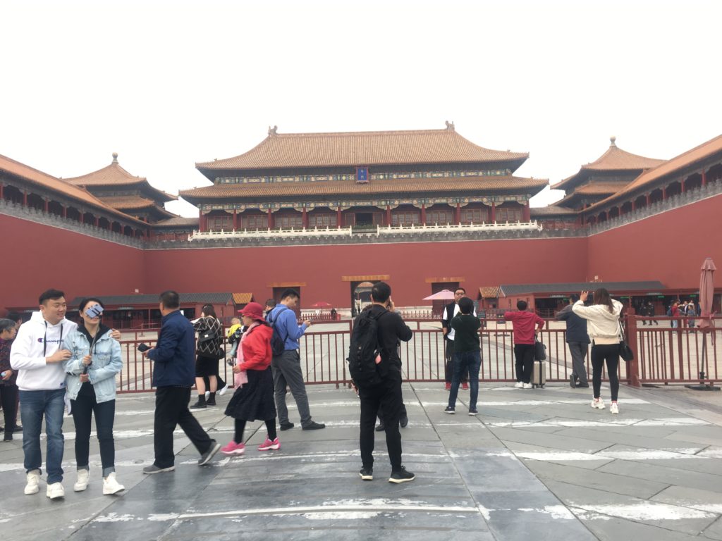 I have an amazing knack at taking photos with hardly any tourists visible in them, don't you think?