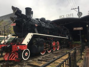 Given my recent train life I was keen to commune in 798